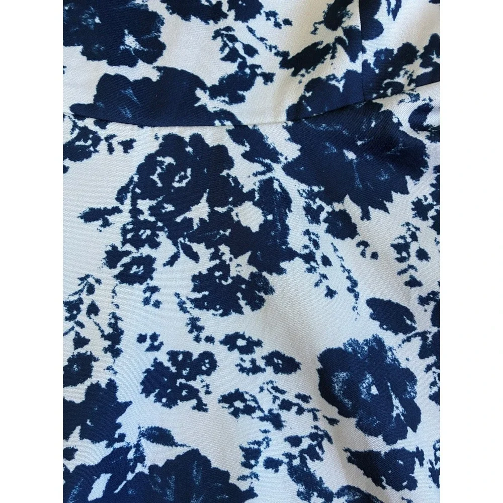 Lulus Navy‎ Blue White Floral High Neck Skater Dress LD9225Y Womens Medium